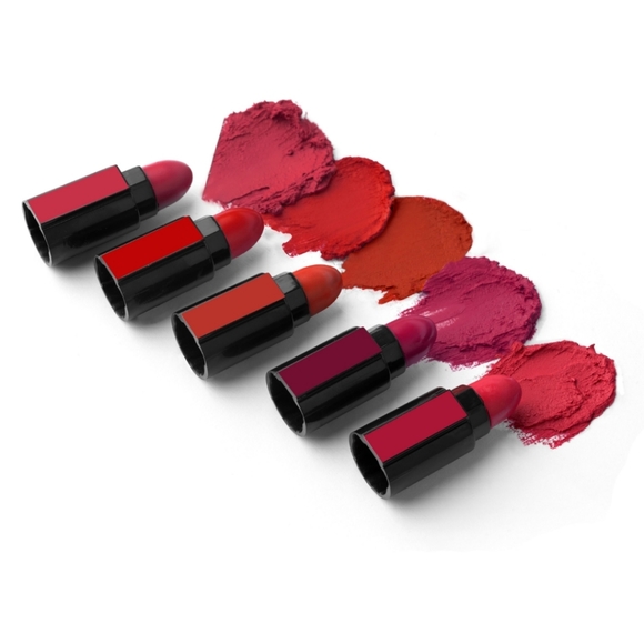 Renee fab 5 - Picture 2 of 5